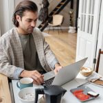 Фриланс для начинающих: как заработать удаленно без опыта и портфолио image_92.jpg