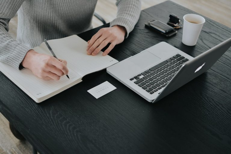 Почему традиционные фриланс-площадки не всегда подходят и как XDBay решает эти проблемы