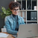 Как найти заказы на иллюстрации: где искать клиентов на фрилансе unsplash_162.jpg