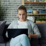 Заработок на видеомонтаже: как найти лучшие платформы для фрилансеров unsplash_164.jpg