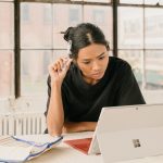 Как выбрать подходящего IT-специалиста: критерии и проверки unsplash_364.jpg