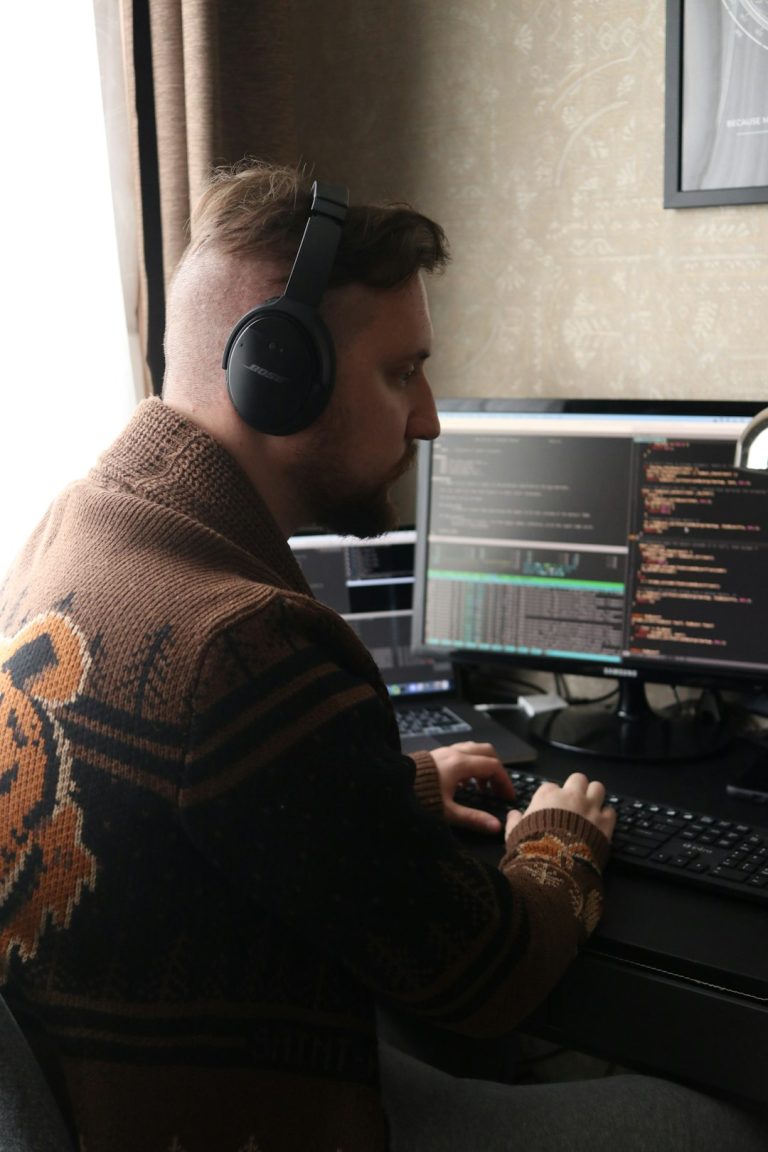 Как выбрать лучшую биржу для заработка на фрилансе без рисков: обзор XDBay и других платформ