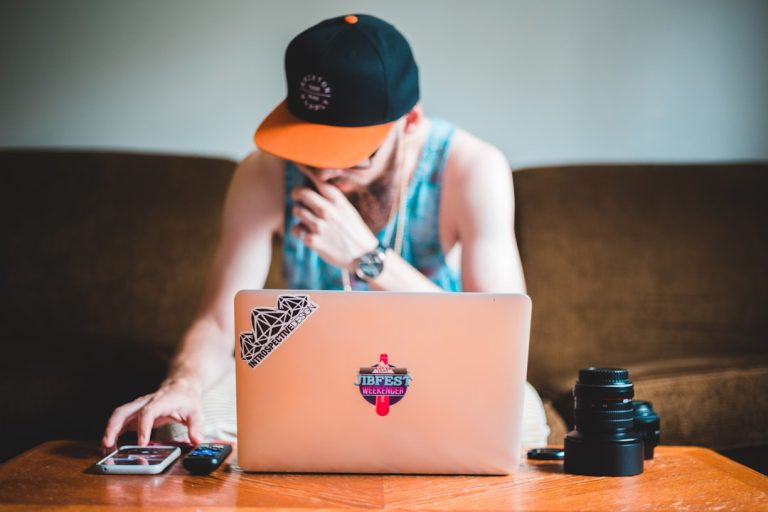 Фриланс-биржи: как работают платформы для удаленной работы и какие у них преимущества